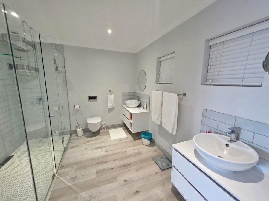 12 Bedroom Property for Sale in Wilderness Central Western Cape